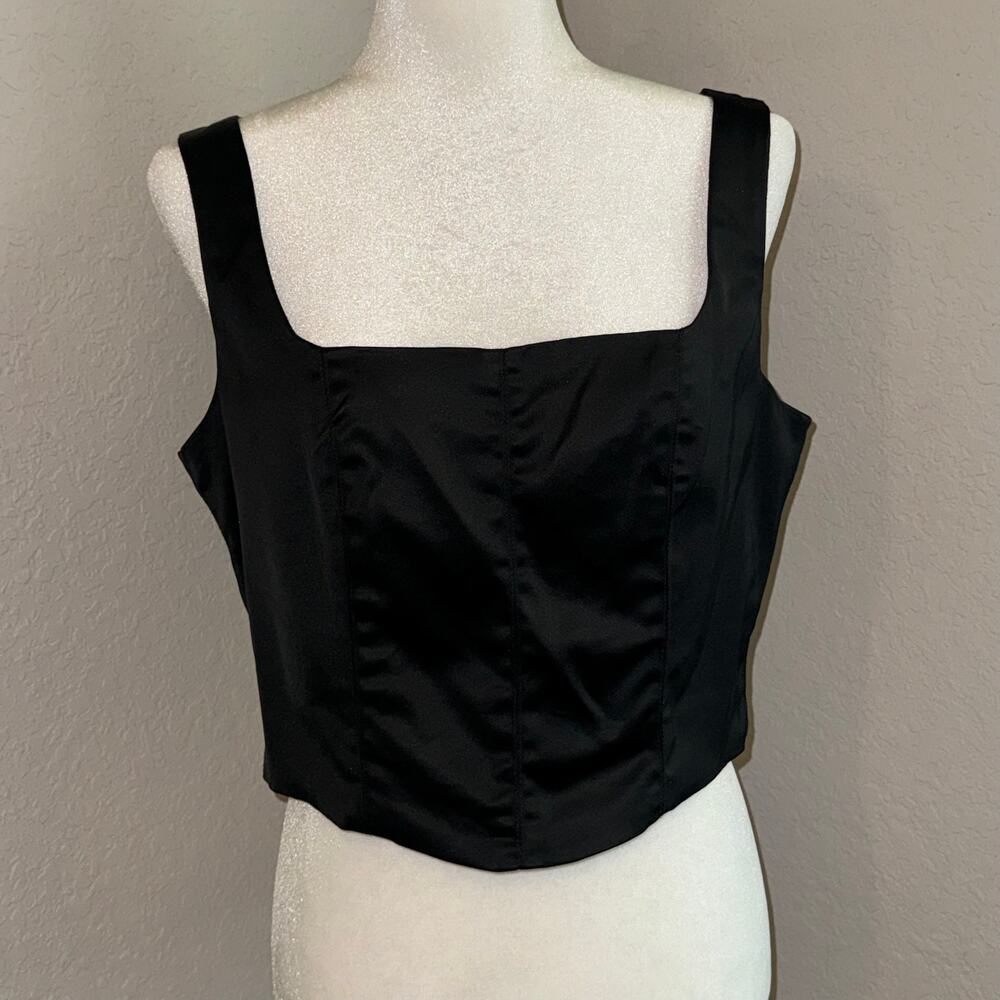 House of Harlow 1960 Black‎ Satin Cropped Blouse Tank Women's Large Coquette Top